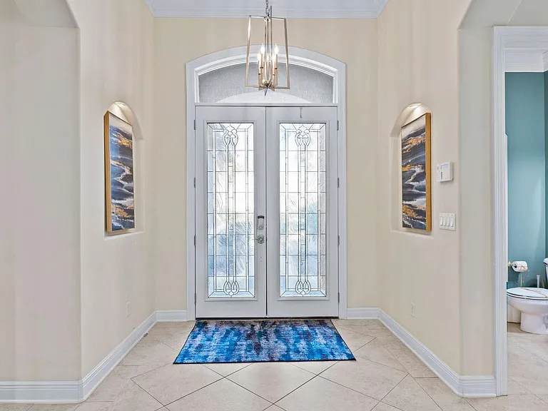 110 Tranquility Ln — Photo 3