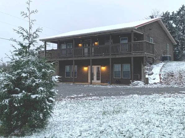 1233 Maple Rd, Campbellsville, KY 42718