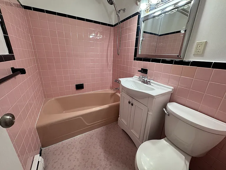 62-45 69th Pl #1 — Photo 8