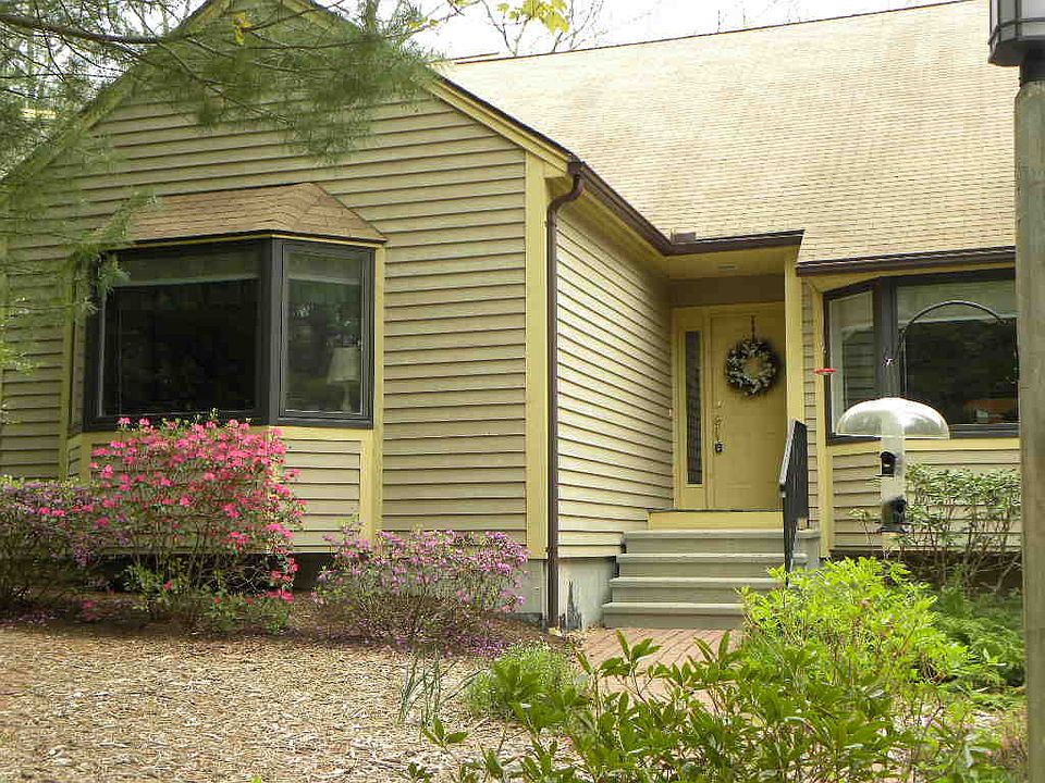 1st image of 14 Bentwood Dr