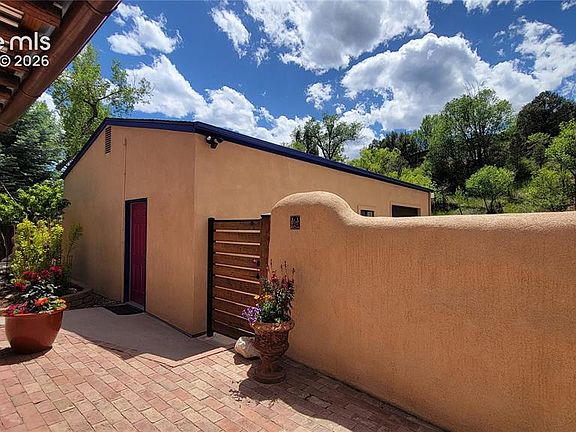 5th image of 207 Beckers Ln