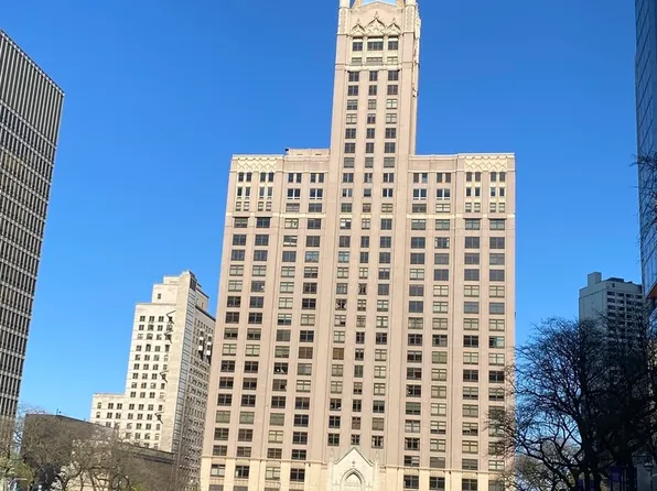 680 N Lake Shore Dr APT 1124, Chicago, IL 60611