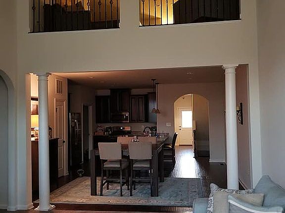 3rd image of 1308 Pennington Dr