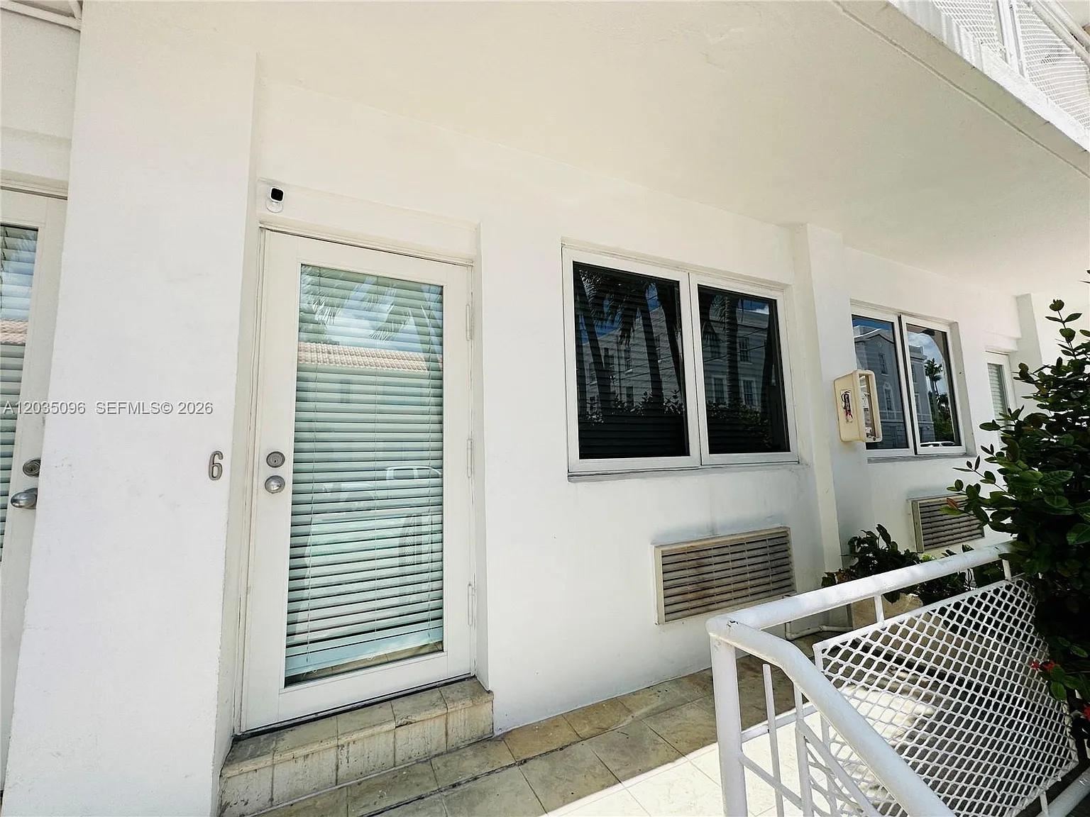 Beachwalk Condo — Photo 2