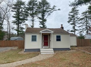 4 Doreen Way, Carver, MA 02330