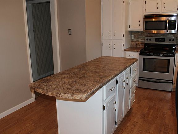 2nd image of 857 Northview Cv