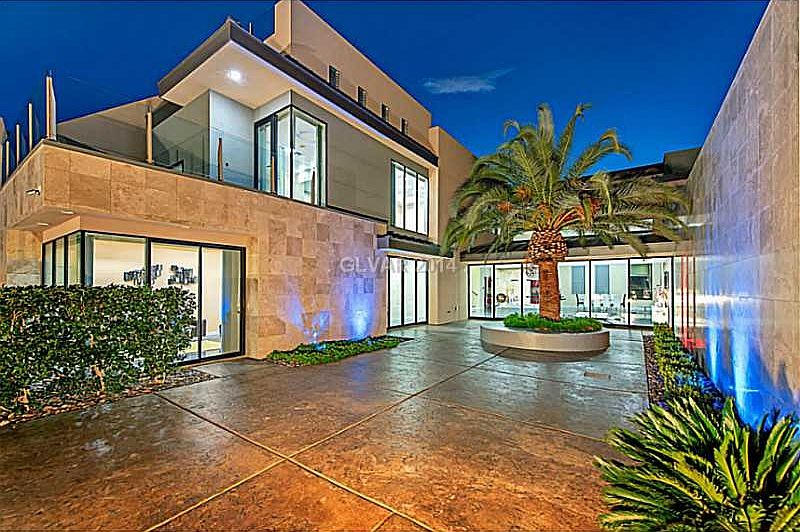1640 S Tenaya Way, Las Vegas, NV 89117 | Zillow