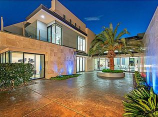 1640 S Tenaya Way, Las Vegas, NV 89117