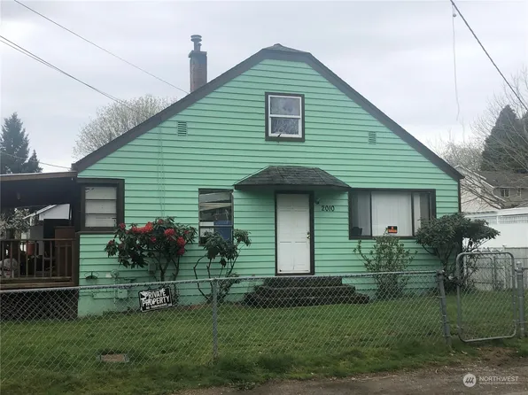 2010 Lexington Avenue, Everett, WA 98203