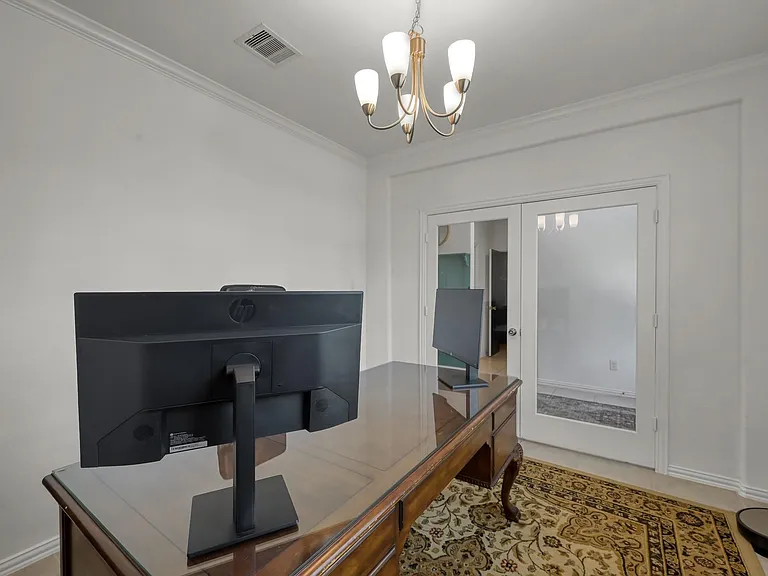 508 Loft Ct — Photo 9