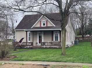 613 W North St, Arenzville, IL 62611
