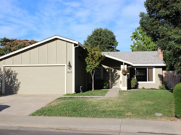 3rd image of 9625 Mirandy Dr
