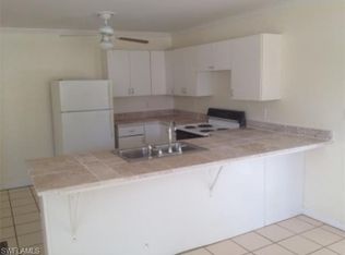 5222 Sholtz St, Naples, FL 34113