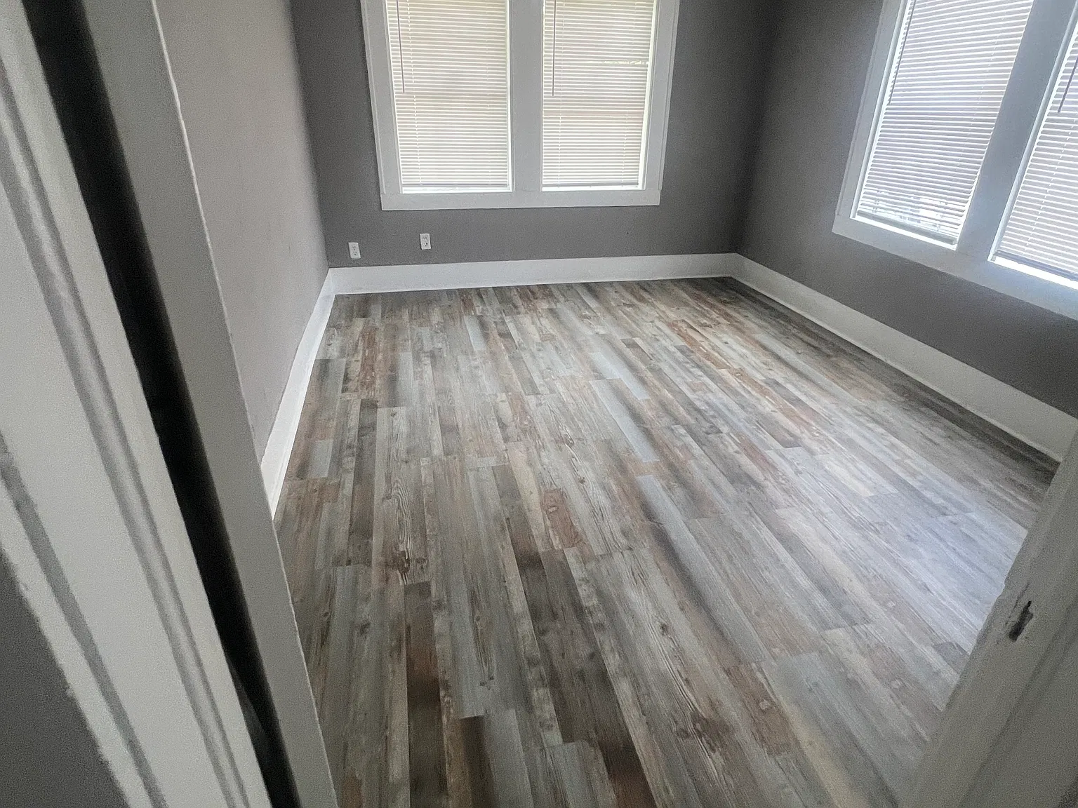 3 bed, 1100 sqft, $950 — Photo 4