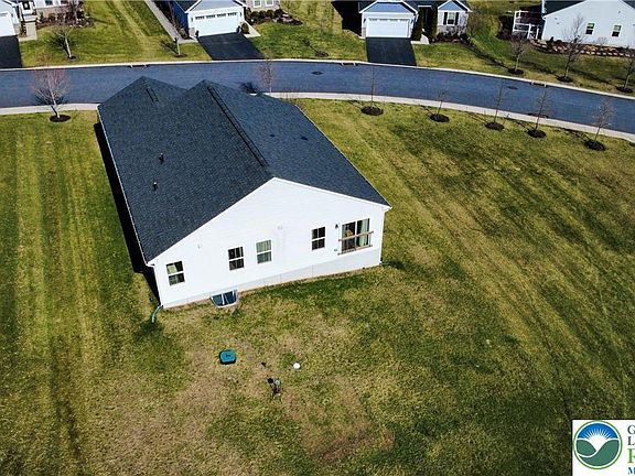 3rd image of 4220 Cypress Ln