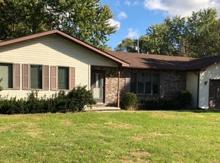 1701 Ironwood St SW, Demotte, IN 46310