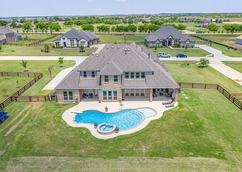1st image of 2827 Prairie View Dr