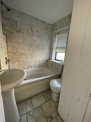 Rented by Best Apartments North Inc | media 31