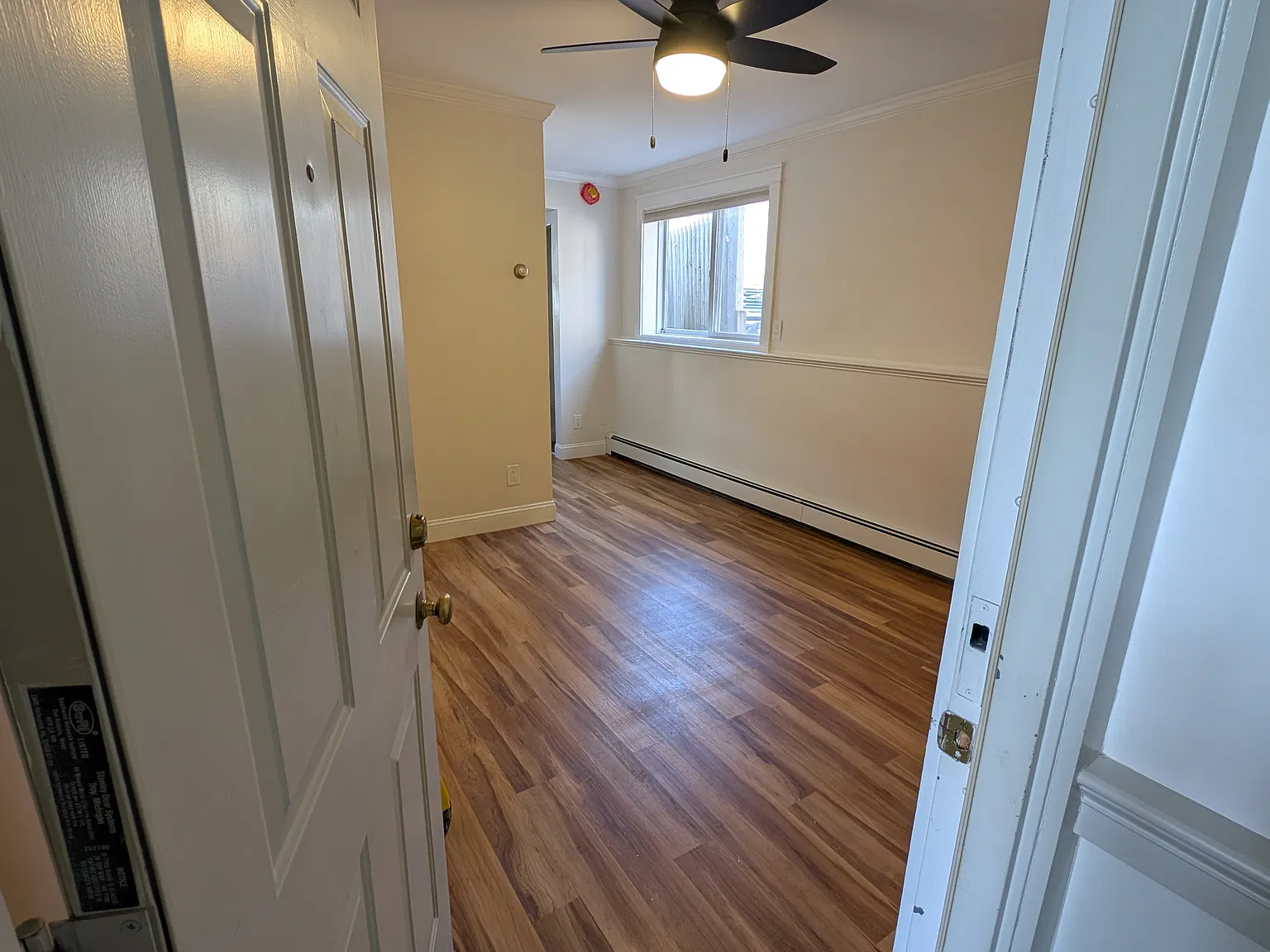 15 Taylor St — Photo 2