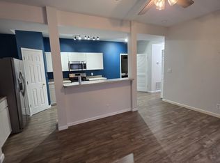 1629 Cherokee Rd, Lake Ozark, MO 65049