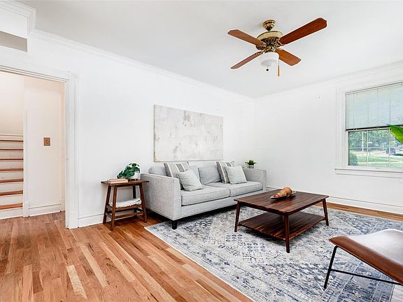 3rd image of 1417 Bellevue Ave
