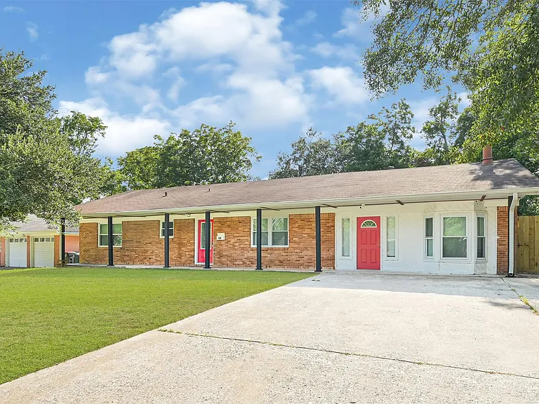 1806 Clayton Dr — Photo 35