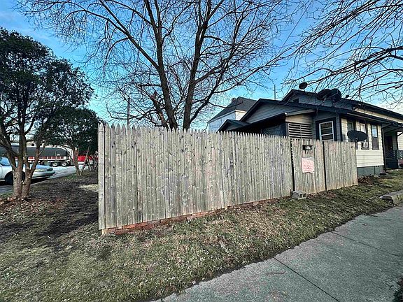 3rd image of 331 Crittenden St