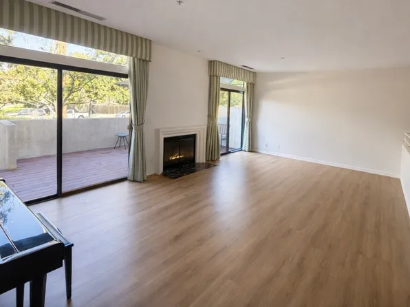 6905 Hannum Ave #6905, Culver City, CA 90230