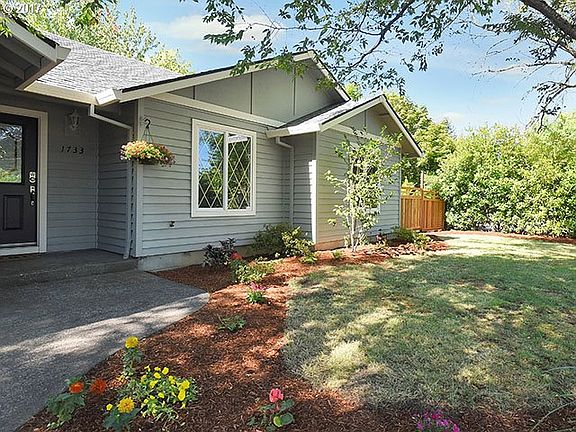 4th image of 1733 SE Jean Ln