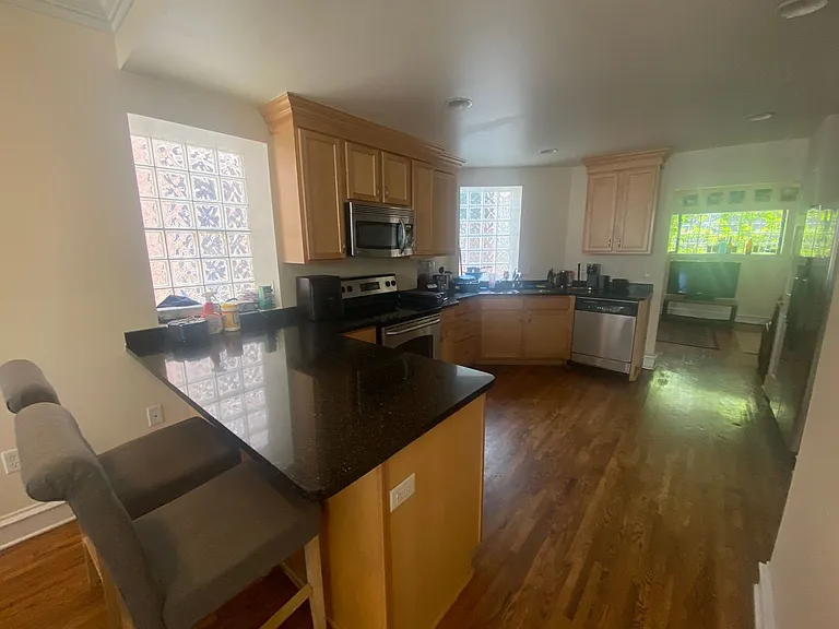 2130 Carey Way — Photo 11