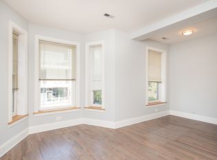 1713 W Julian St APT 2F, Chicago, IL 60622