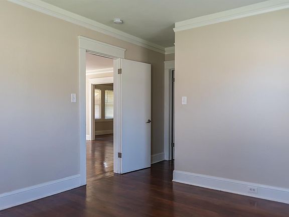 5th image of 645 N Argonaut St
