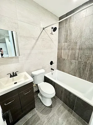 Rented by EastMount Realty LLC | media 5