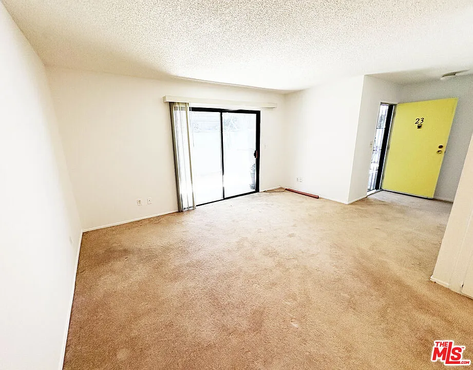 1 bed, 1.0 bath, 750 sqft, $1,745 — Photo 3