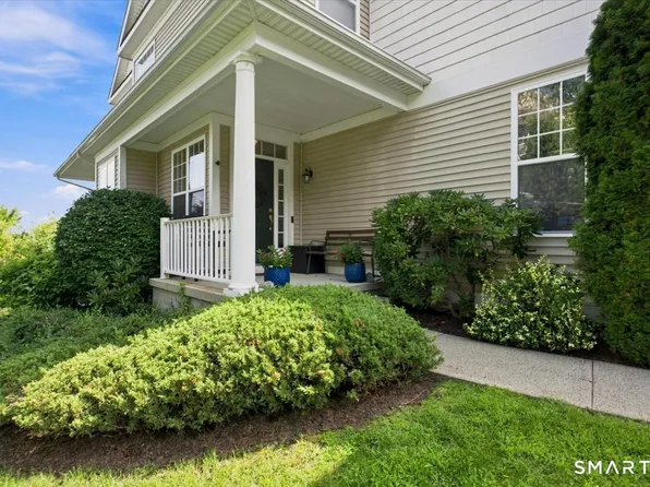 35 Maura Lane #35, Danbury, CT 06810