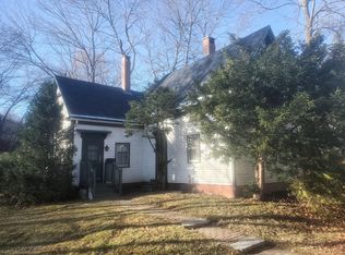 102 Walter St, Bangor, ME 04401