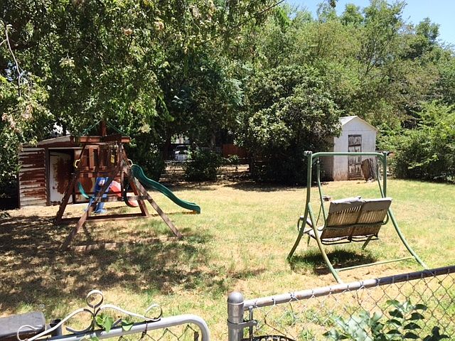 2nd image of 2324 Chandler Dr W