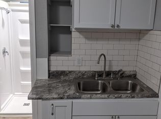 117 N 60th St APT 2, Milwaukee, WI 53213