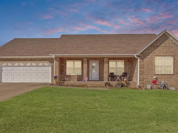 2204 N 9th St, Paragould, AR 72450