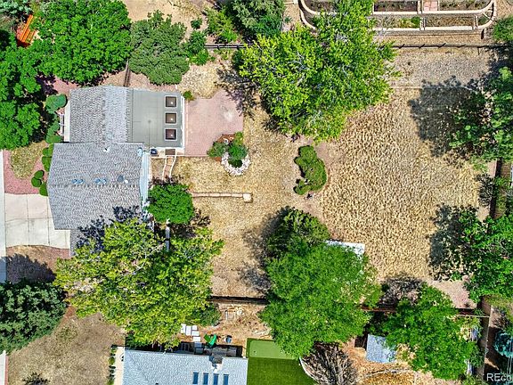 5th image of 1260 E Easter Avenue