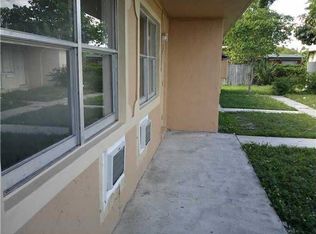 1305 NW 2nd St APT 4, Fort Lauderdale, FL 33311