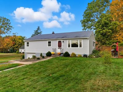 97 Mountain Rd, Holyoke, MA, 01040