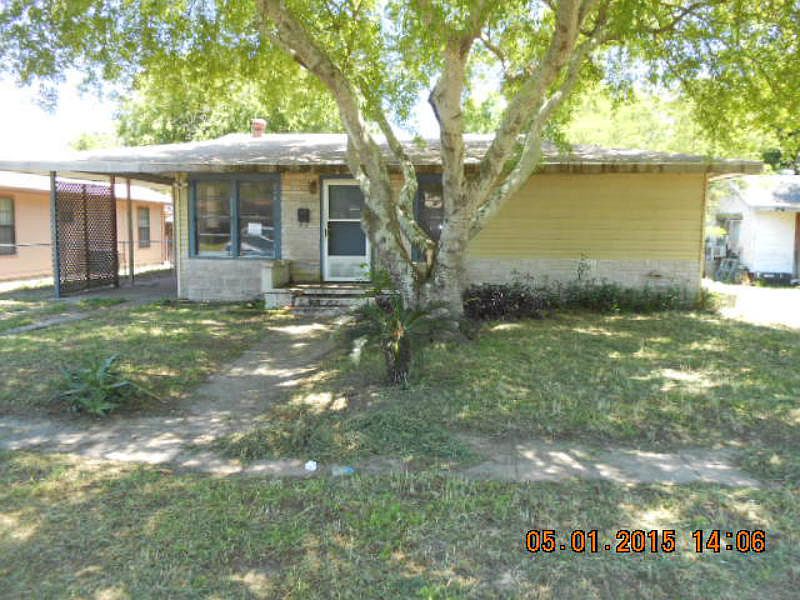 1st image of 1043 S Houston St