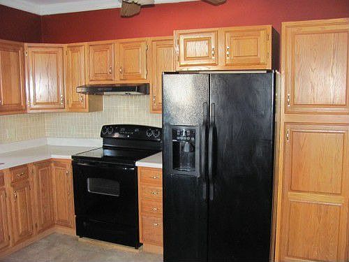 2nd image of 741 N 19th St