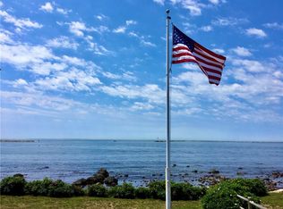 68 Shore Rd, Narragansett, RI 02882