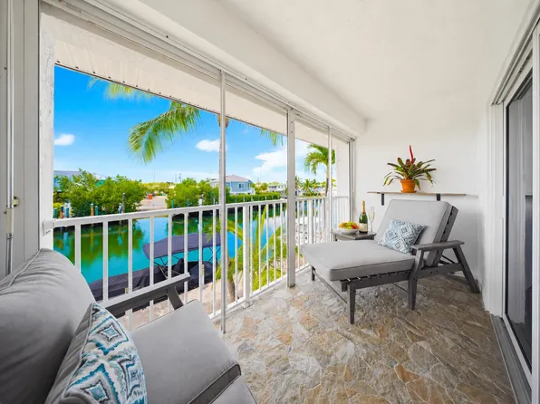 9 Sombrero Blvd APT 208, Marathon, FL 33050