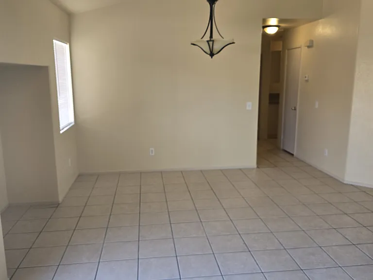 13987 El Cajon Dr — Photo 6