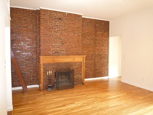 Rented by New Yorker Realty | media 8