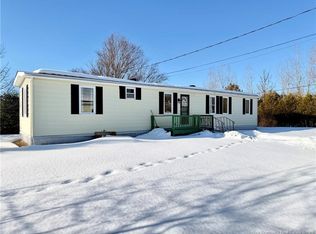 21 Bovaird St, Hampton, NB E5N 3A5