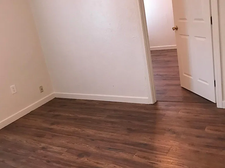 1309 Grand Ave — Photo 8